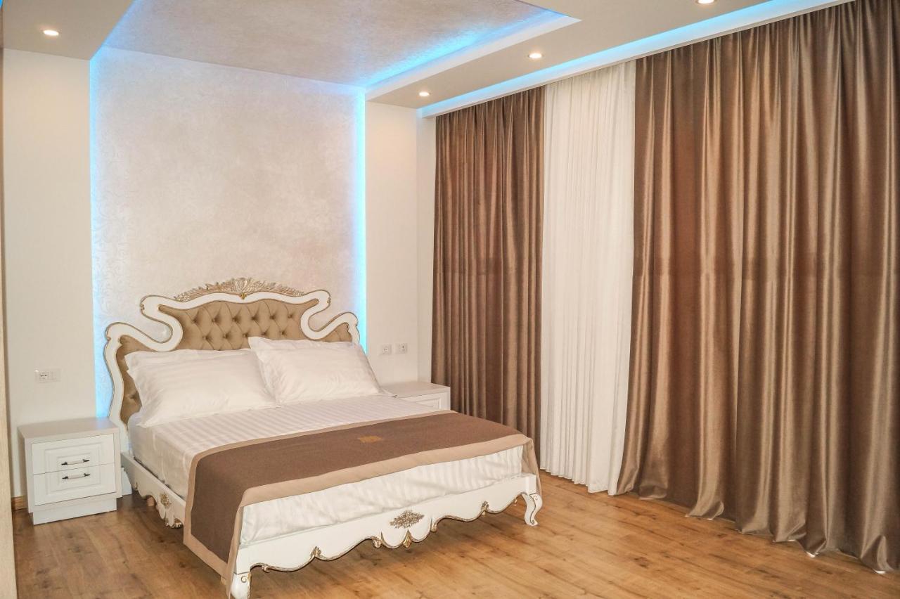 Red Hill Hotel Tirana Exterior foto